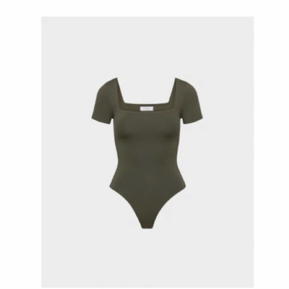 Aritzia Contour Squareneck Bodysuit Size S Dark Olive - Like New